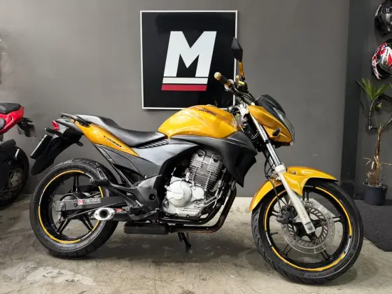 HONDA CB 300R 