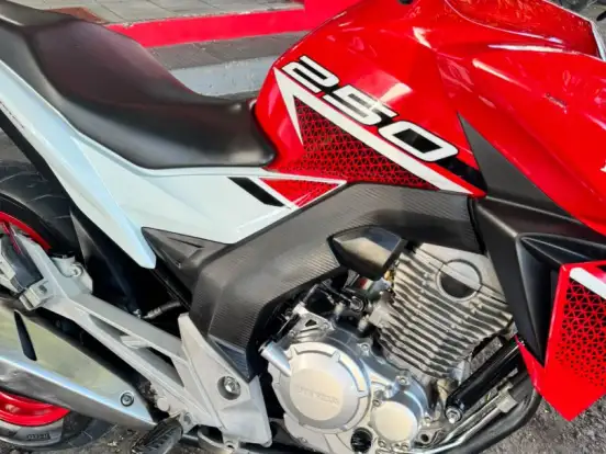 HONDA-CB TWISTER ABS HONDA-CB TWISTER ABS-2022