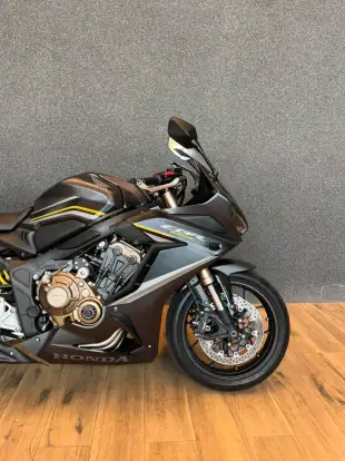 HONDA-CBR 650R ABS-2023