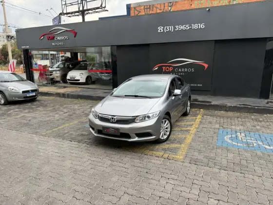 HONDA CIVIC 1.8 LXS 16V FLEX 4P AUTOMÁTICO