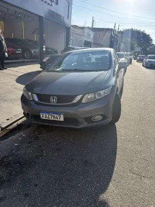 HONDA CIVIC 1.8 LXS 16V FLEX 4P AUTOMÁTICO