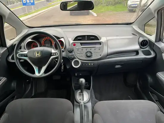 HONDA-FIT-2009