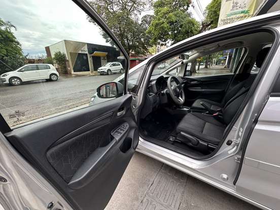 HONDA-FIT-2014
