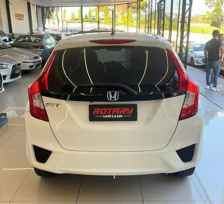 HONDA-FIT-2016