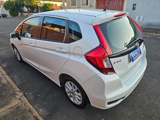 HONDA-FIT-2019