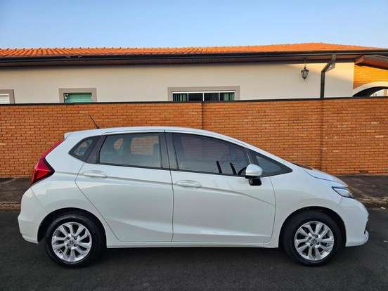 HONDA-FIT-2019