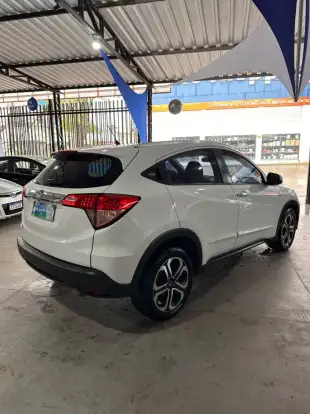HONDA-HR-V-2016