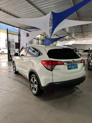 HONDA-HR-V-2016