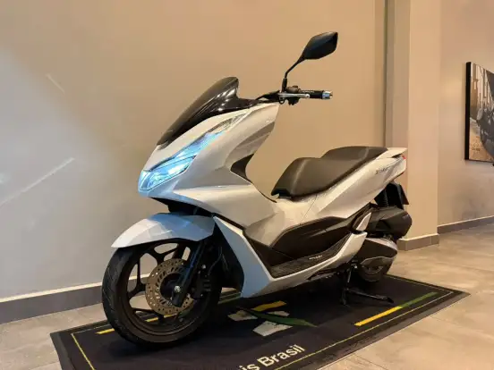HONDA-PCX 160 DLX-2025