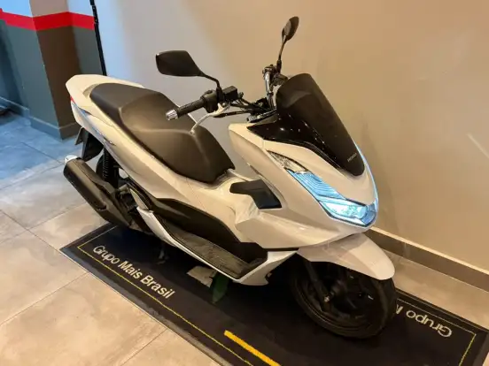 HONDA-PCX 160 DLX-2025
