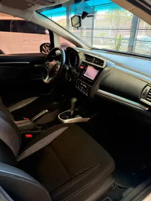 HONDA-WR-V-2019