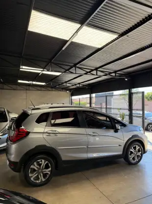 HONDA-WR-V-2019