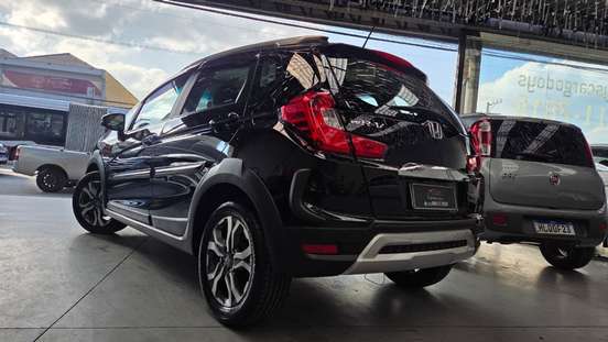 HONDA-WR-V-2018