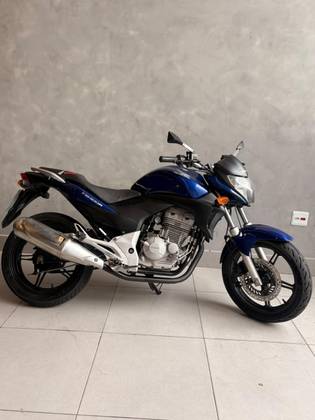 HONDA CB 300R 