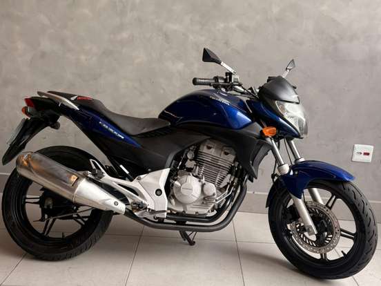 HONDA-CB 300R HONDA-CB 300R-2010