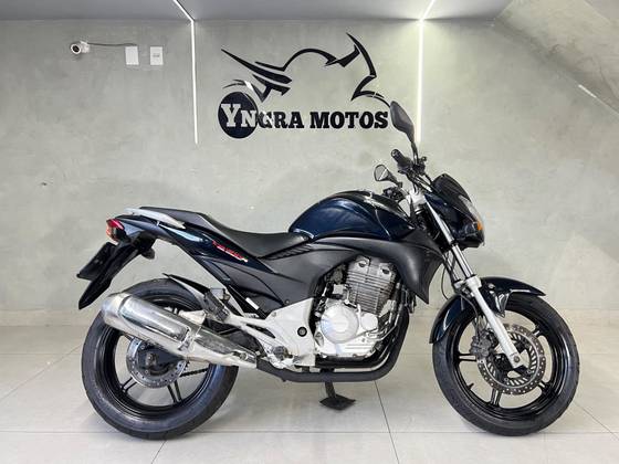 HONDA CB 300R 