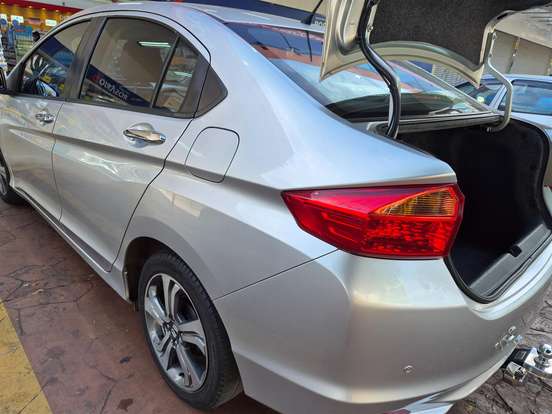 HONDA-CITY-2015