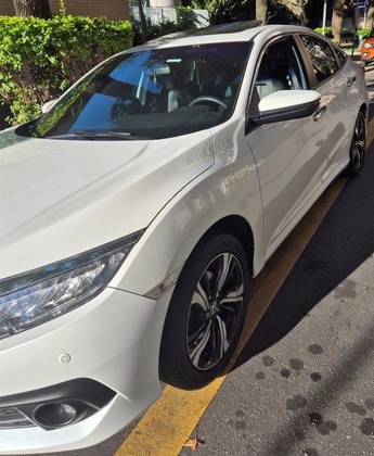 HONDA CIVIC 1.5 16V TURBO GASOLINA TOURING 4P CVT