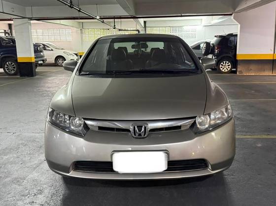 HONDA CIVIC 1.8 LXS 16V FLEX 4P AUTOMÁTICO