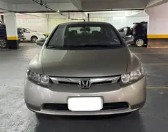 HONDA CIVIC 1.8 LXS 16V FLEX 4P AUTOMÁTICO HONDA CIVIC 1.8 LXS 16V FLEX 4P AUTOMÁTICO