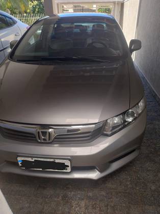 HONDA CIVIC 1.8 LXS 16V FLEX 4P AUTOMÁTICO