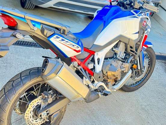 HONDA-CRF 1100L AFRICA TWIN DCT HONDA-CRF 1100L AFRICA TWIN DCT-2024