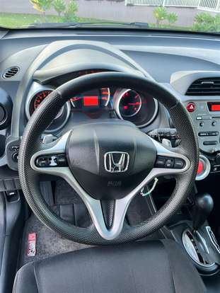 HONDA-FIT-2012