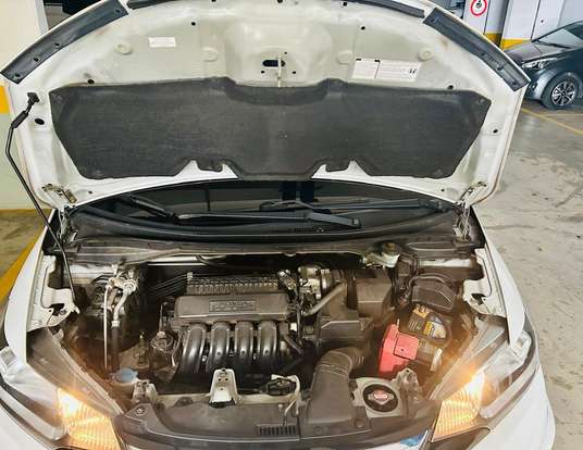 HONDA-FIT-2016