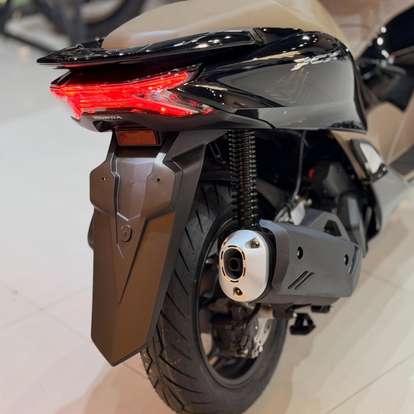 HONDA-PCX 160 DLX-2026