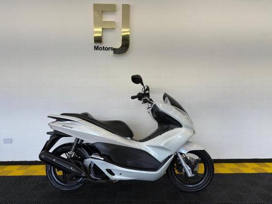 HONDA PCX DLX 