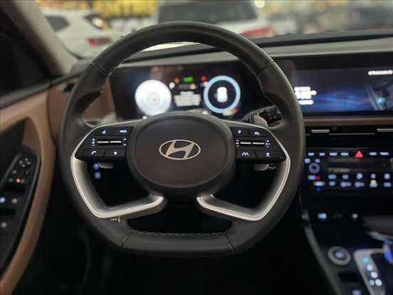 HYUNDAI-CRETA-1.0 TGDI FLEX PLATINUM AUTOMÁTICO HYUNDAI-CRETA-2025