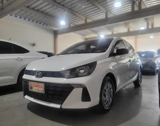 HYUNDAI-HB20-2023
