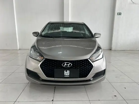 HYUNDAI HB20 1.0 COMFORT PLUS 12V FLEX 4P MANUAL