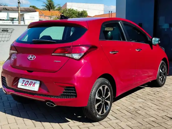 HYUNDAI-HB20-1.6 R SPEC 16V FLEX 4P MANUAL HYUNDAI-HB20-2016