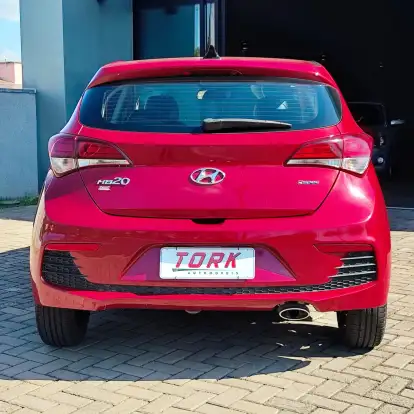 HYUNDAI-HB20-2016