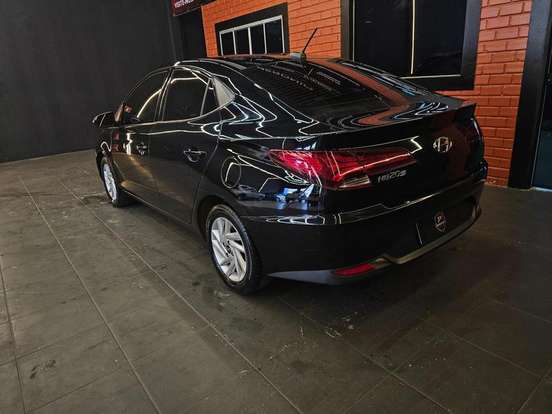 HYUNDAI-HB20-2022