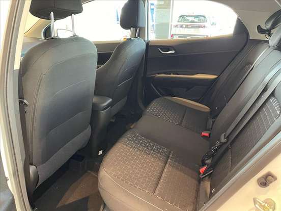 HYUNDAI-HB20-2026
