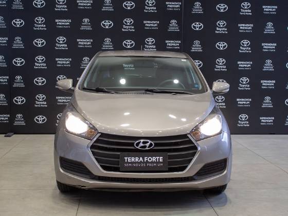 HYUNDAI HB20 1.0 COMFORT PLUS 12V FLEX 4P MANUAL
