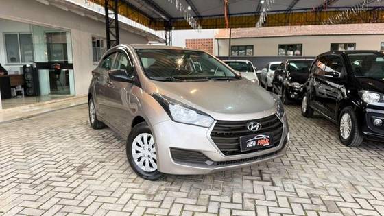 HYUNDAI HB20 1.0 COMFORT PLUS 12V FLEX 4P MANUAL