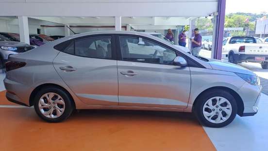 HYUNDAI-HB20S-2024