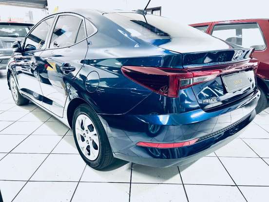 HYUNDAI-HB20S-2024