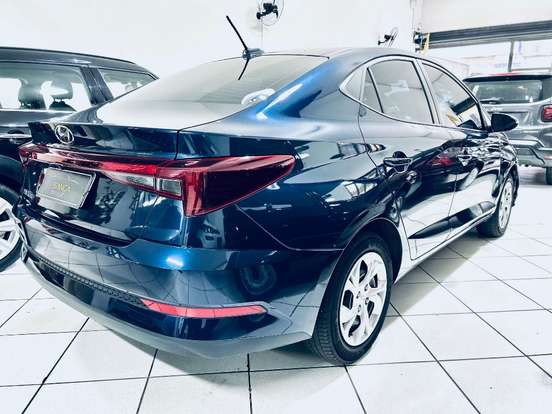 HYUNDAI-HB20S-2024