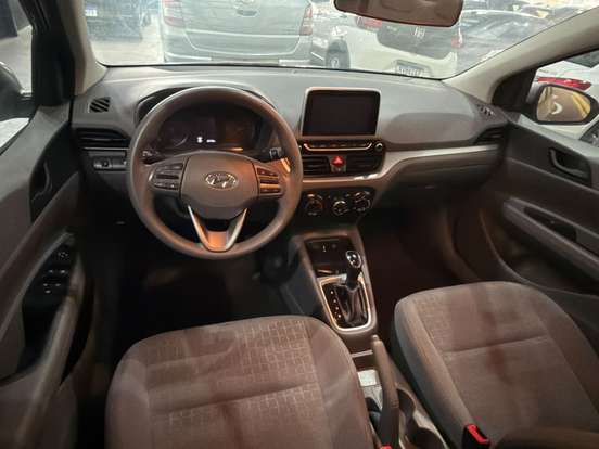 HYUNDAI-HB20S-1.0 TGDI FLEX COMFORT PLUS AUTOMÁTICO HYUNDAI-HB20S-2025