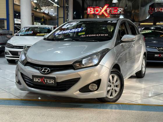 HYUNDAI HB20S 1.6 COMFORT PLUS 16V FLEX 4P AUTOMÁTICO