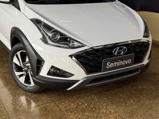HYUNDAI-HB20X-2019