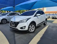 HYUNDAI HB20X 1.6 16V STYLE FLEX 4P MANUAL HYUNDAI HB20X 1.6 16V STYLE FLEX 4P MANUAL