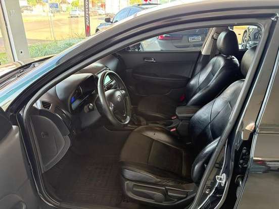 HYUNDAI-I30-2009