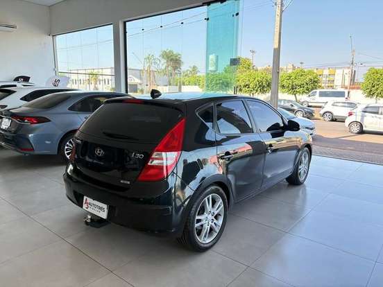 HYUNDAI-I30-2009