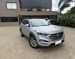 HYUNDAI TUCSON 1.6 16V T-GDI GASOLINA GLS ECOSHIFT HYUNDAI TUCSON 1.6 16V T-GDI GASOLINA GLS ECOSHIFT
