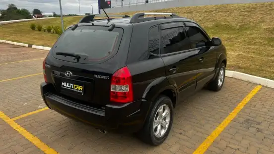 HYUNDAI-TUCSON-2.0 MPFI GL 16V 142CV 2WD GASOLINA 4P MANUAL HYUNDAI-TUCSON-2009